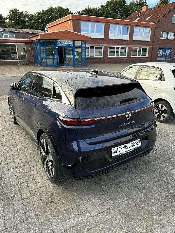 Gebraucht Renault Mégane Techno 160 kW (218 PS) 2022 Blau rre + schwarz gne Limousine
