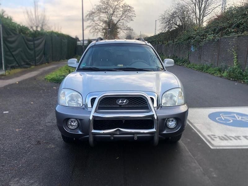 Gebraucht Hyundai Santa Fe GLS 145 PS (106 kW) 2004 Silber SUV