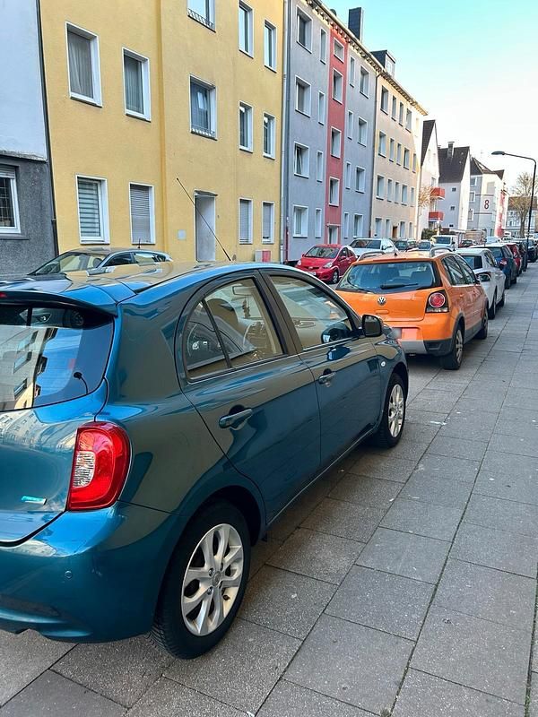 Gebraucht Nissan Micra 80 PS (58 kW) 2013 Blau Kleinwagen