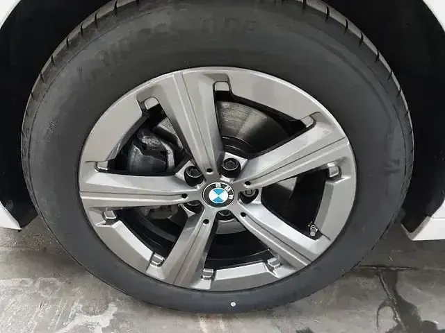 Gebraucht BMW 218 Active Tourer Performance 136 PS (100 kW) 2024 Weiß Van / Kleinbus
