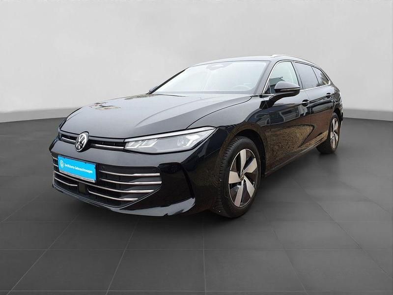 Gebraucht VW Passat Business 150 PS (110 kW) 2025 Schwarz Kombi