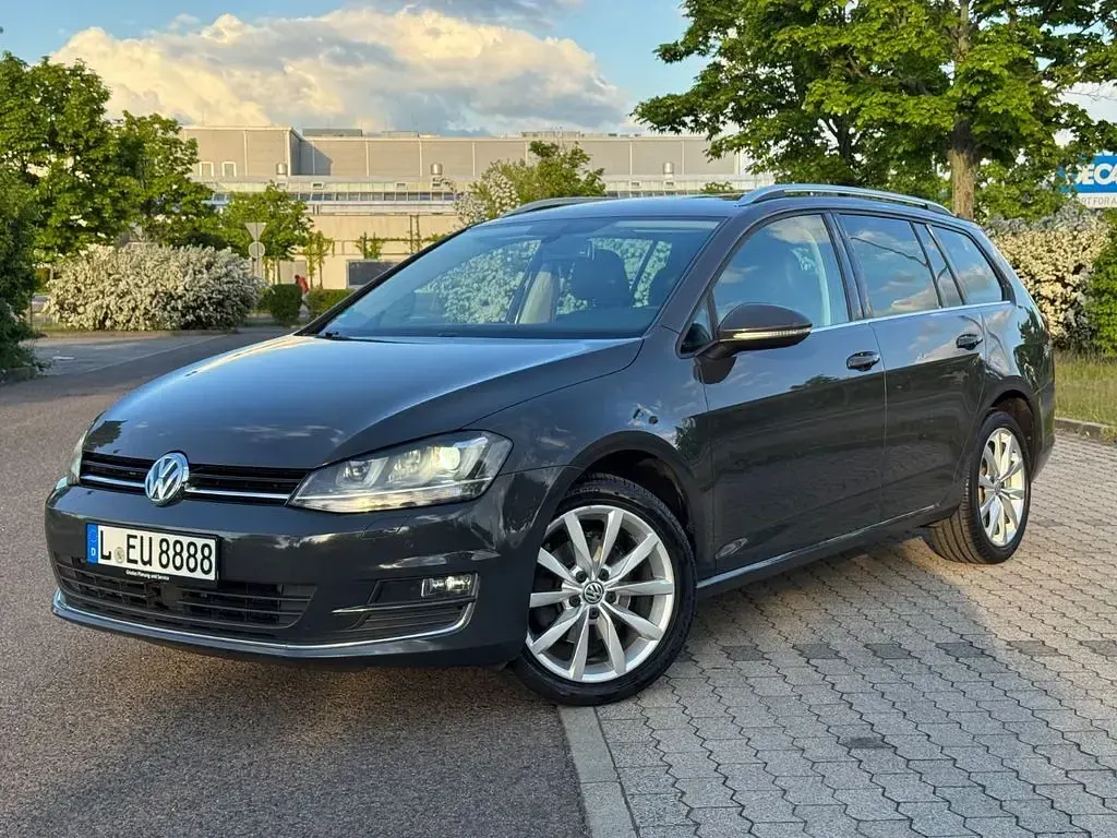 Gebraucht VW Golf VII Highline 150 PS (110 kW) 2014 Grau Kombi