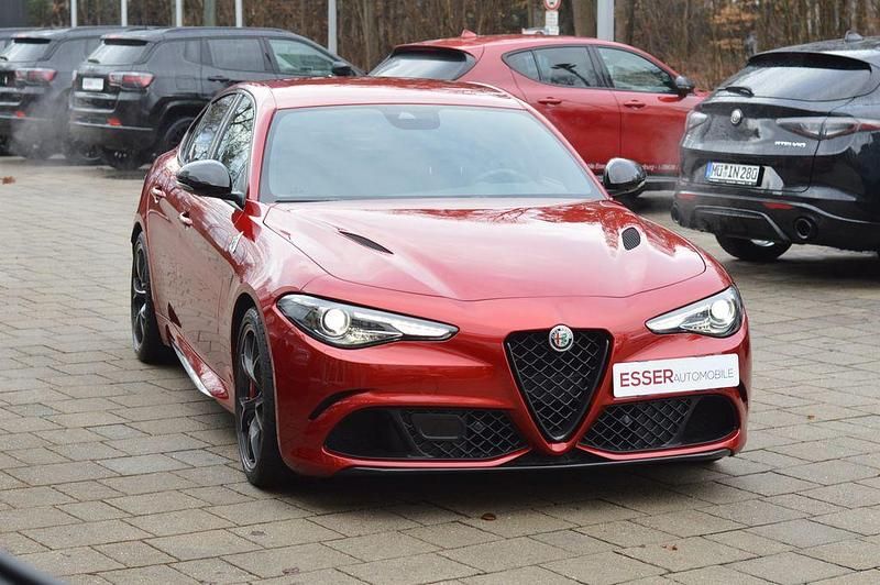 Gebraucht Alfa Romeo Giulia Quadrifoglio 510 PS (375 kW) 2024 Rot Limousine