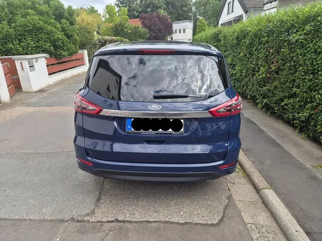 Gebraucht Ford S-MAX Business Edition 160 PS (117 kW) 2018 Blau Van / Kleinbus