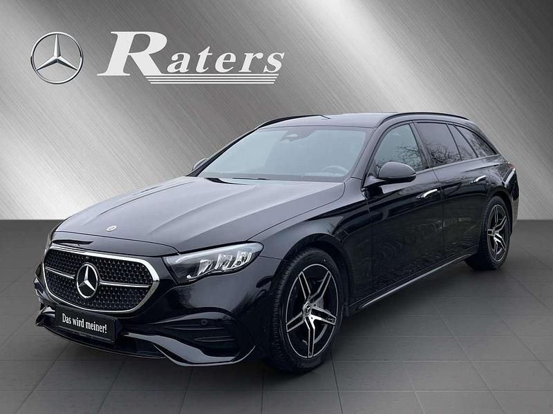 Obsidianschwarz metalliclack Gebraucht 2023 Mercedes E220 Advanced Kombi | 49.900 € (Teuer) - Bild 1/4