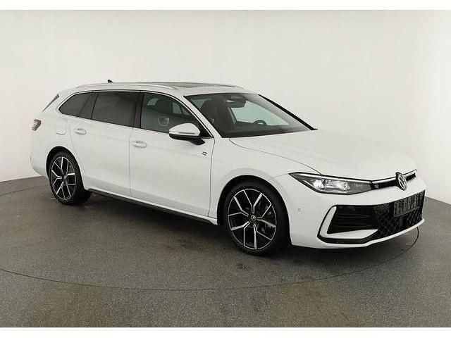 Gebraucht 2024 VW Passat R-line Kombi | 40.695 € (Guter Preis) - Bild 1/1