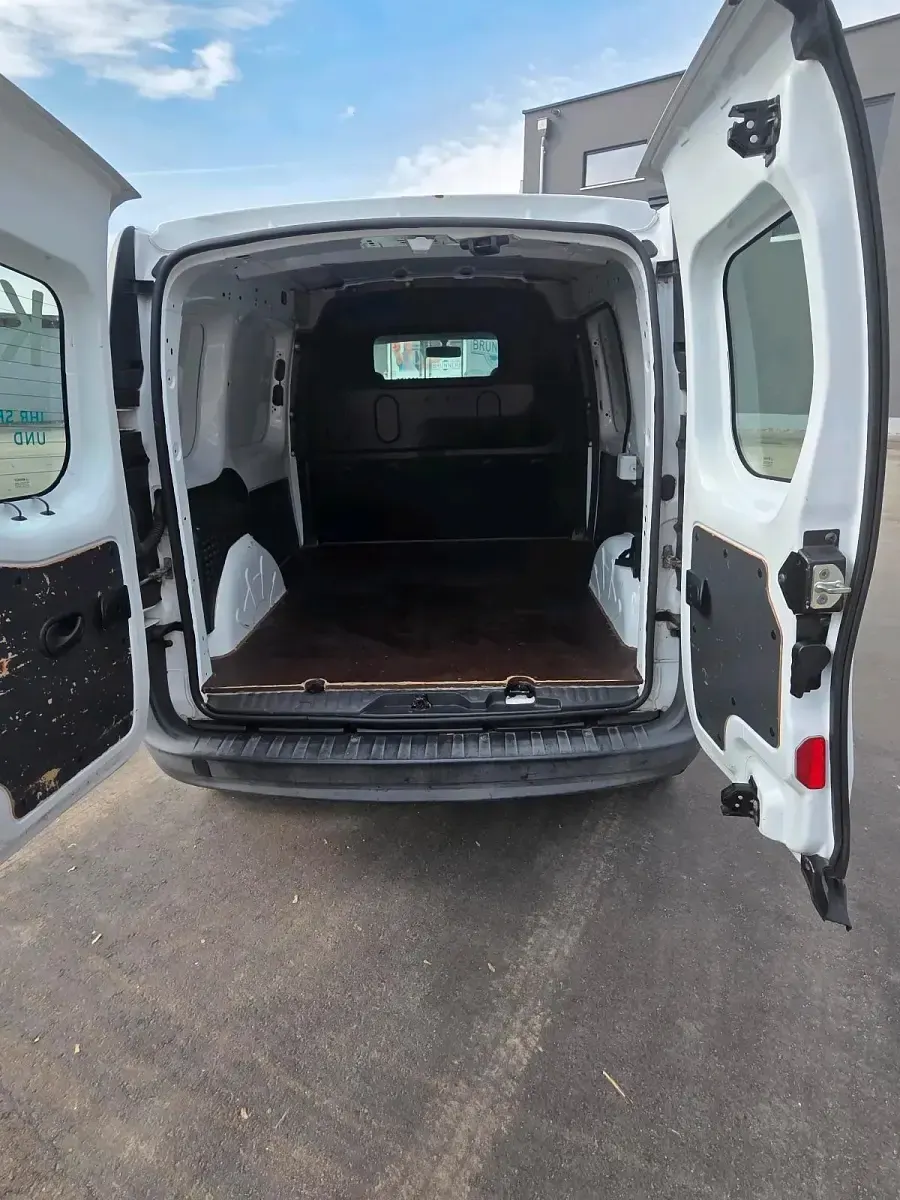 Gebraucht Renault Kangoo 90 PS (66 kW) 2014 Weiß Van / Kleinbus