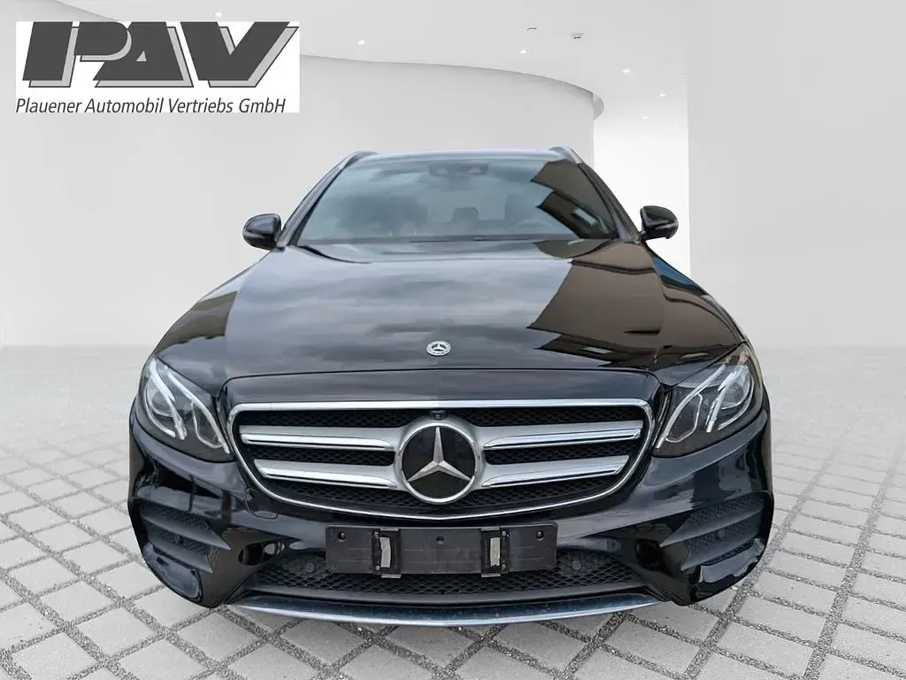 Gebraucht Mercedes E400 330 PS (242 kW) 2020 Schwarz Kombi