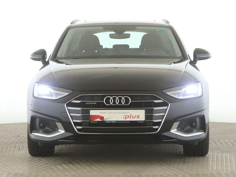 Gebraucht Audi A4 Ambiente 265 PS (194 kW) 2021 Brillantschwarz Kombi