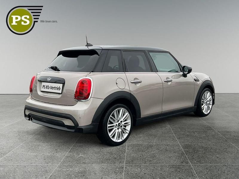 Gebraucht Mini Cooper 136 PS (100 kW) 2022 Silber Kleinwagen