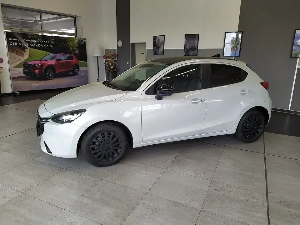 Gebraucht Mazda 2 Homura-Aka 116 PS (85 kW) 2023 Ceramic Kleinwagen