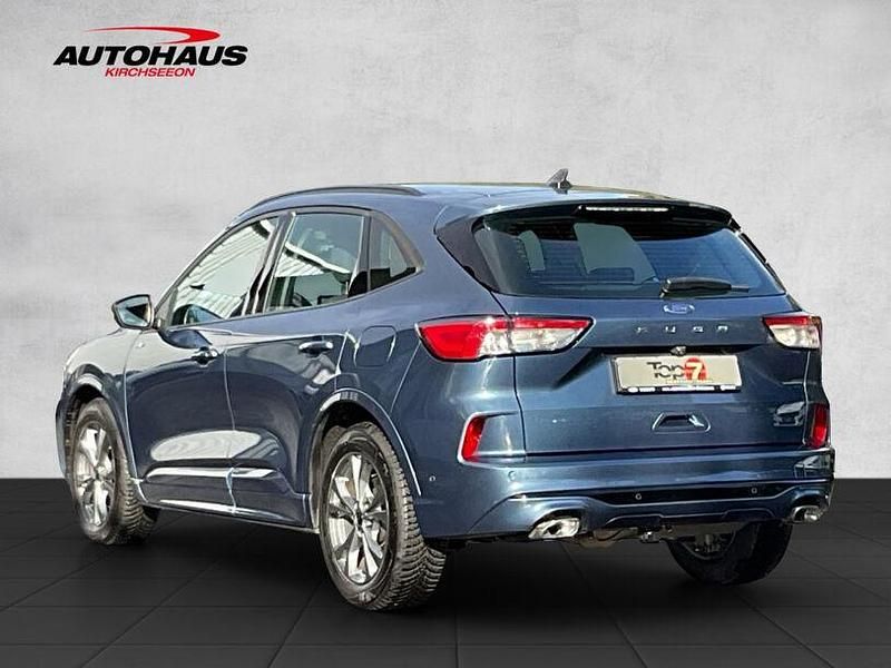 Gebraucht Ford Kuga ST-Line 120 PS (88 kW) 2023 Blau SUV
