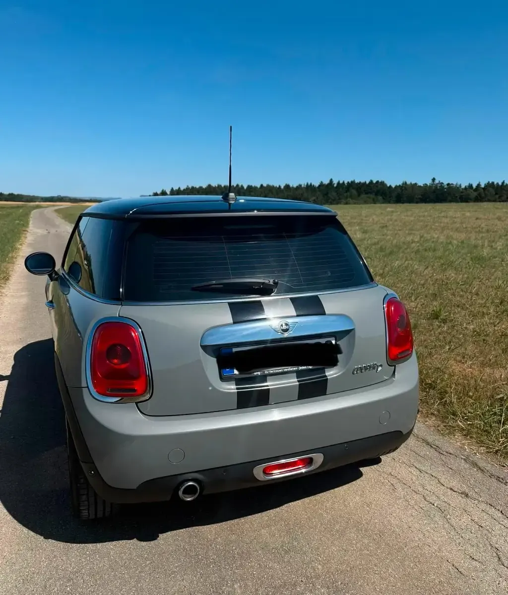 Gebraucht Mini Cooper D 116 PS (85 kW) 2015 Grau Kleinwagen