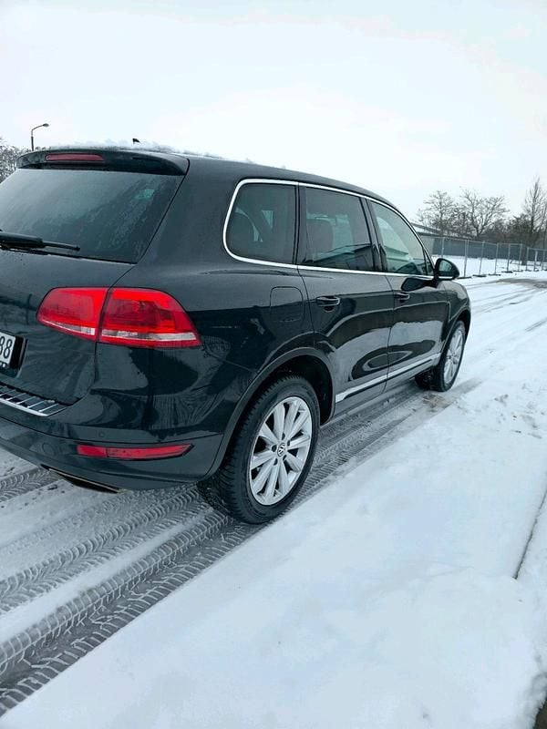 Gebraucht VW Touareg 245 PS (180 kW) 2012 Schwarz SUV