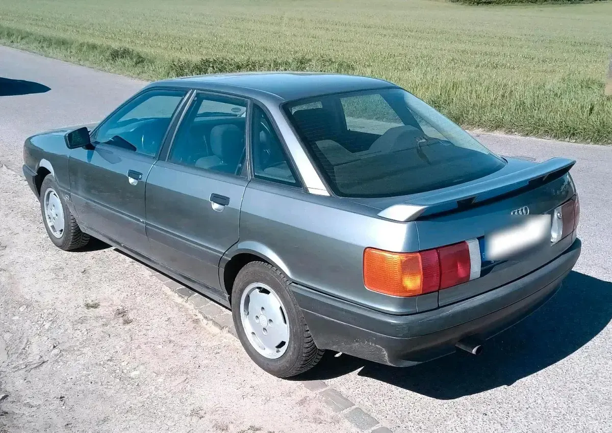 Occasion Audi 80 90 ch (66 kW) 1990 Argent Berline