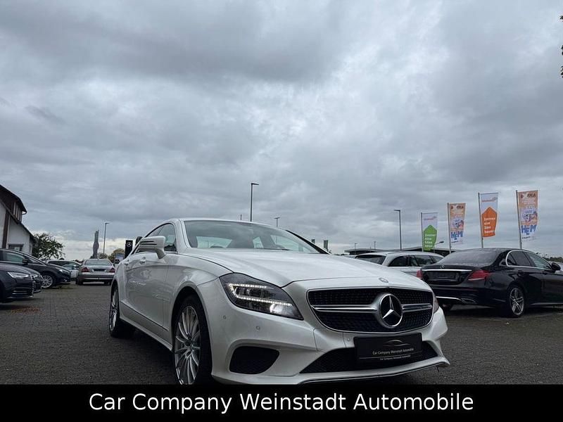 Weiß Gebraucht 2016 Mercedes CLS250 Limousine | 23.990 € (Guter Preis) - Bild 1/4