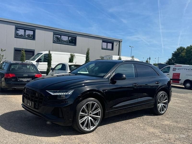 Schwarz Gebraucht 2022 Audi SQ8 Sport SUV | 55.990 € (Fairer Preis) - Bild 1/4