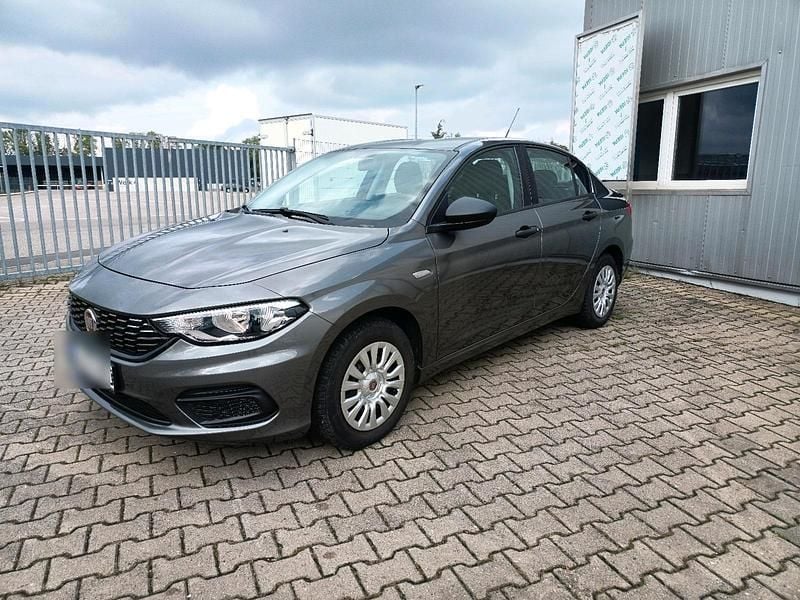 Gebraucht 2016 Fiat Tipo Limousine | 7.299 € (Superpreis) - Bild 1/4