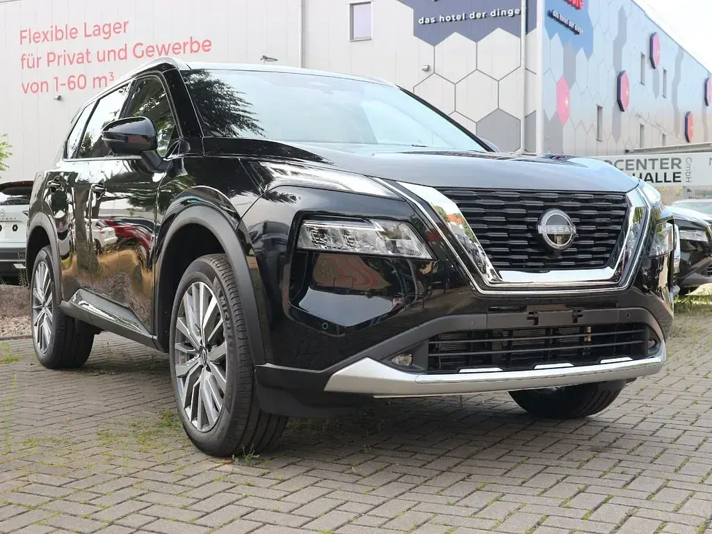 Neu Nissan X-Trail Tekna 204 PS (150 kW) 2025 Pearl black SUV