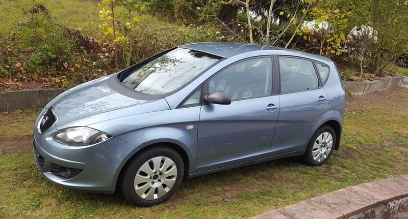 Gebraucht Seat Altea 105 PS (77 kW) 2004 Andere farben Van / Kleinbus