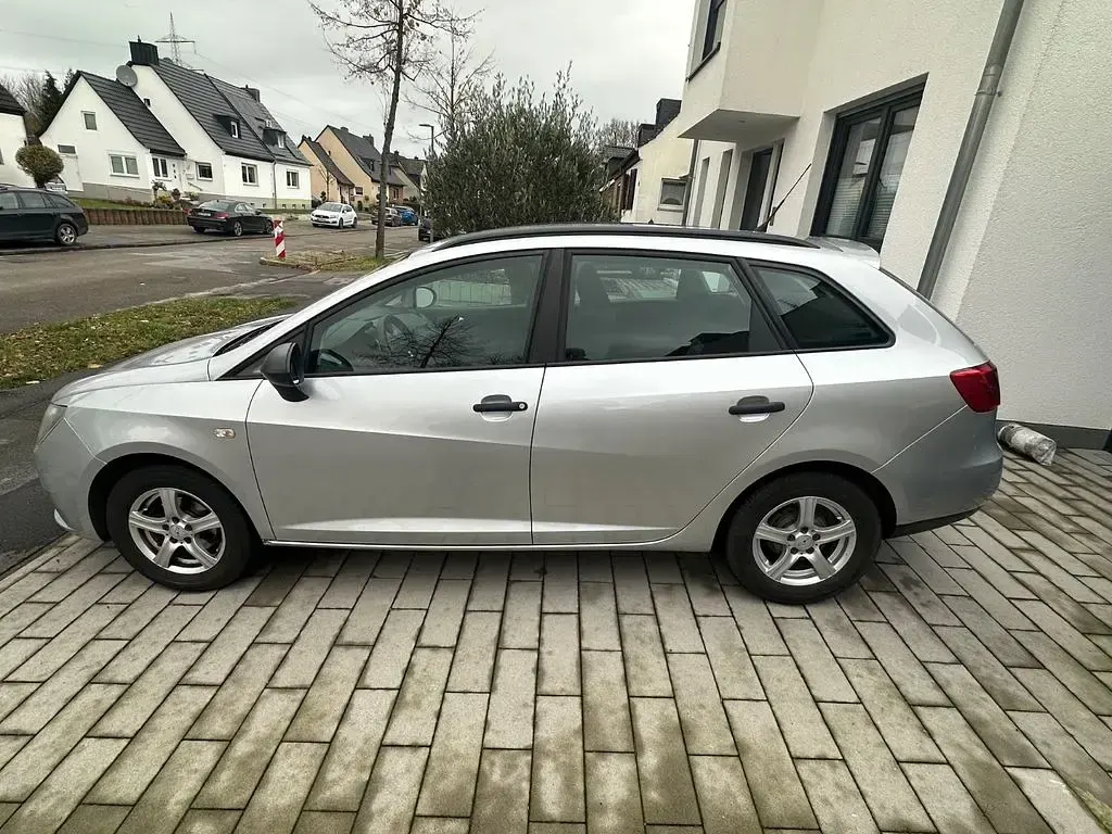 Gebraucht Seat Ibiza ST 69 PS (50 kW) 2012 Silber Kombi