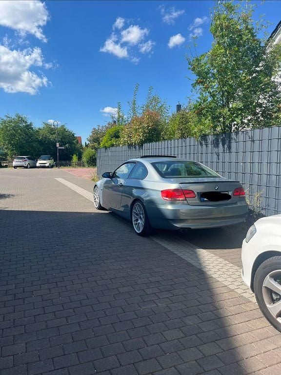 Second-hand BMW 325 218 CP (160 kW) 2006 Albastru Coupe