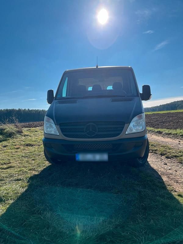 Braun Gebraucht 2008 Mercedes Sprinter Van | 6.900 € - Bild 1/4