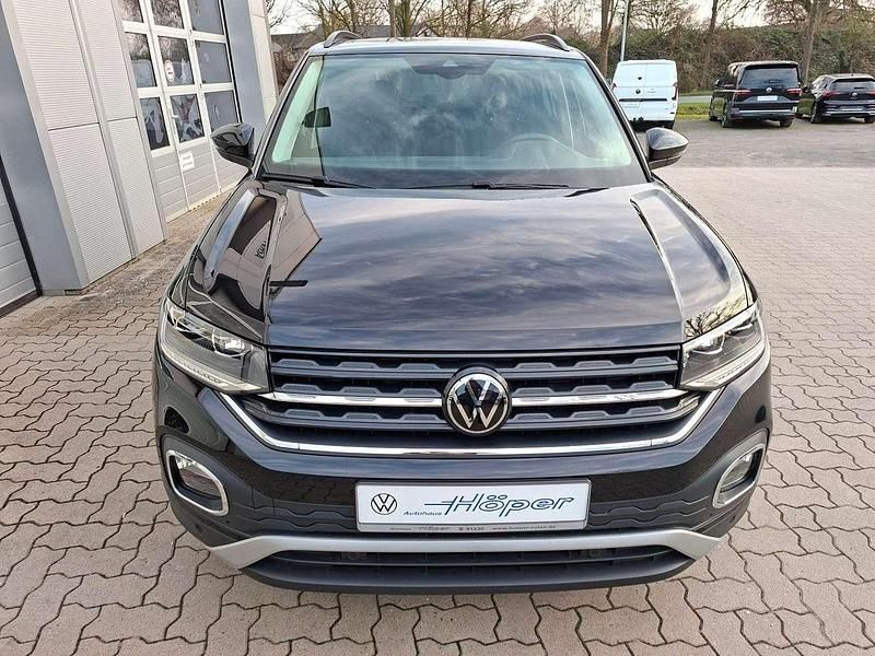 Gebraucht VW T-Cross Move 110 PS (80 kW) 2024 Deepblack perleffekt SUV