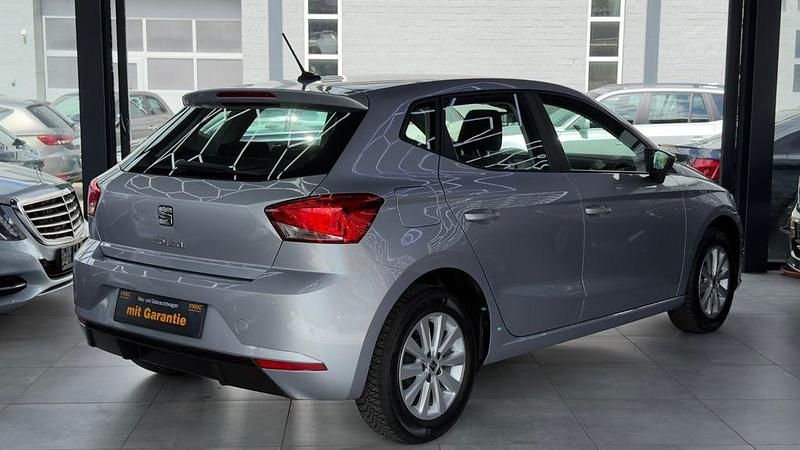 Gebraucht Seat Ibiza Style 95 PS (69 kW) 2022 Silber Kleinwagen