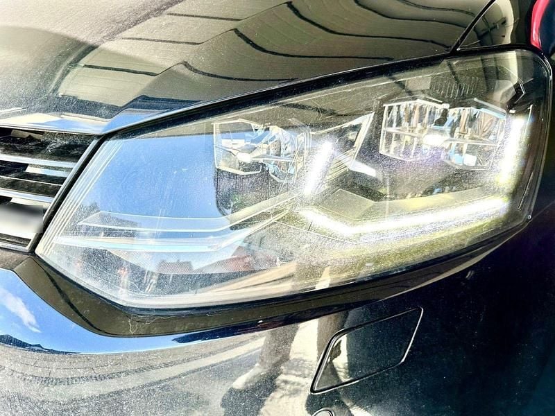 Gebraucht VW Polo Beats 90 PS (66 kW) 2016 Schwarz Kleinwagen