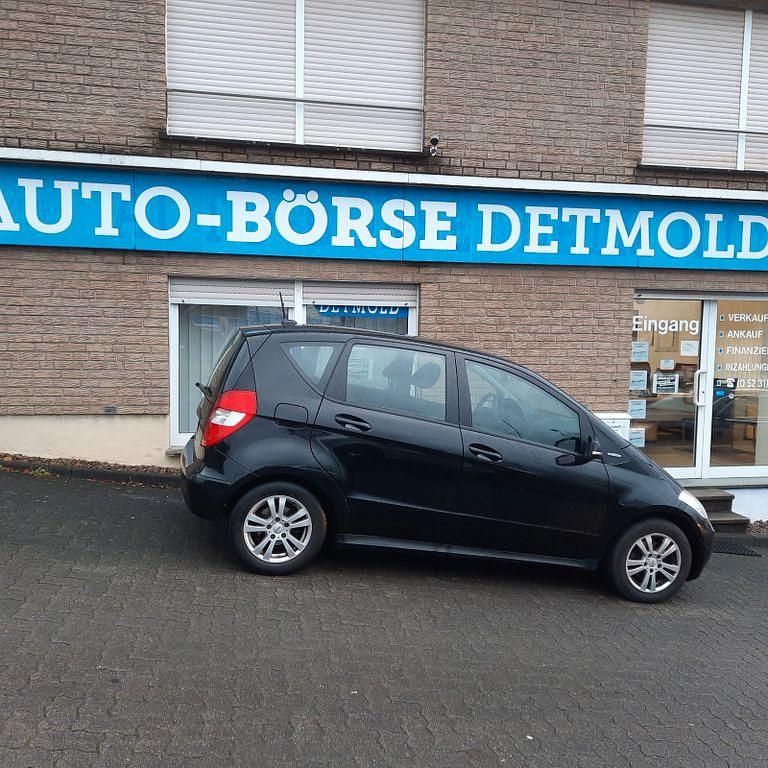 Gebraucht Mercedes A150 95 PS (69 kW) 2009 Schwarz Limousine
