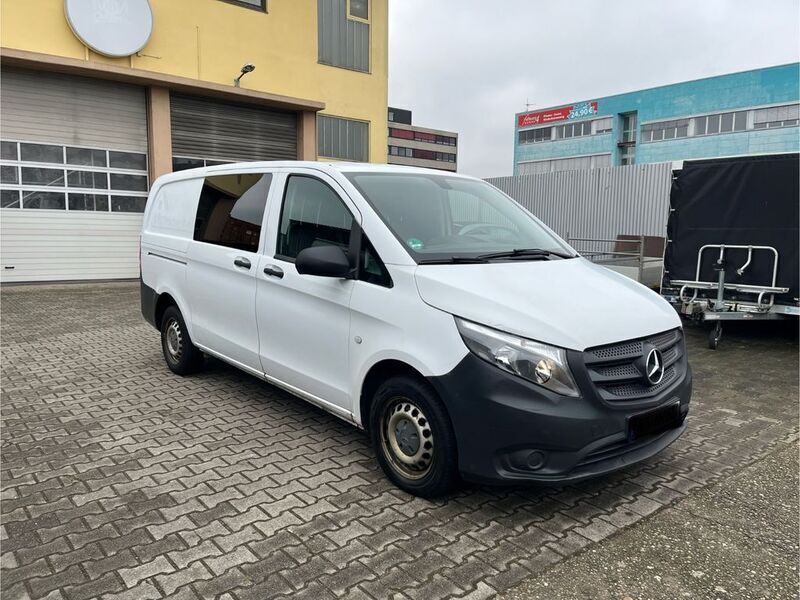 Gebraucht Mercedes Vito 88 PS (64 kW) 2015 Weiß Van