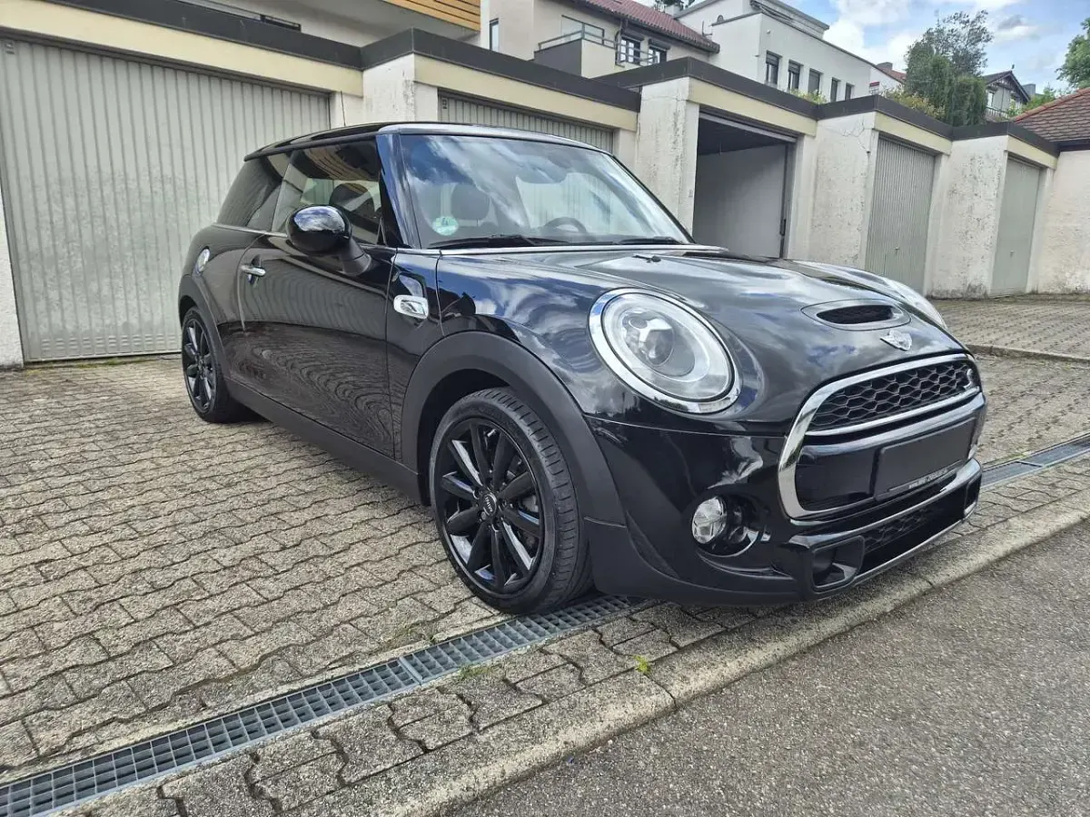 Gebraucht Mini Cooper S 192 PS (141 kW) 2015 Schwarz Kleinwagen