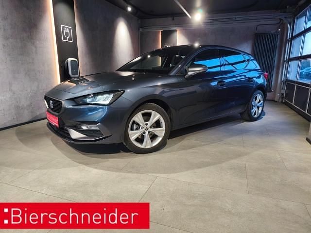 Grau Gebraucht 2025 Seat Leon FR Limousine | 27.490 € (Fairer Preis) - Bild 1/3