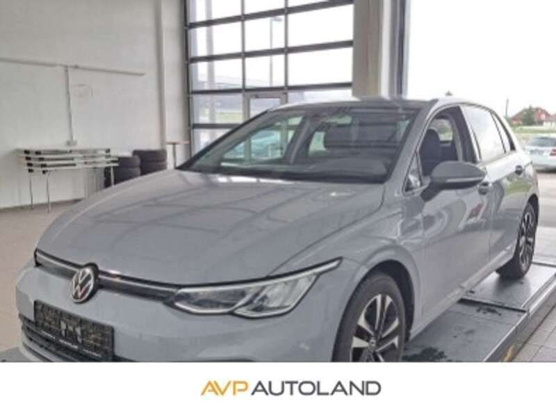 Mondsteingrau Gebraucht 2021 VW Golf VIII United Kleinwagen | 19.980 € (Guter Preis) - Bild 1/4