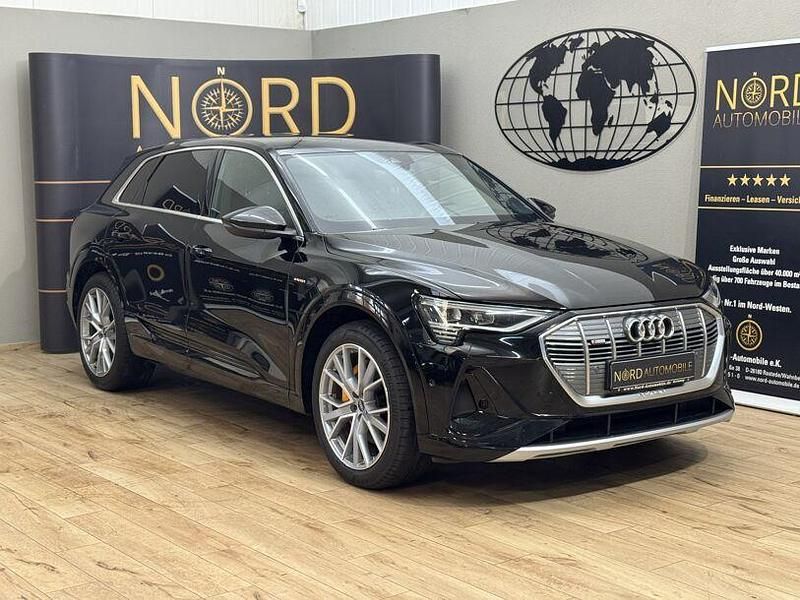 Gebraucht Audi e-tron S-Line 300 kW (408 PS) 2022 Brillantschwarz SUV
