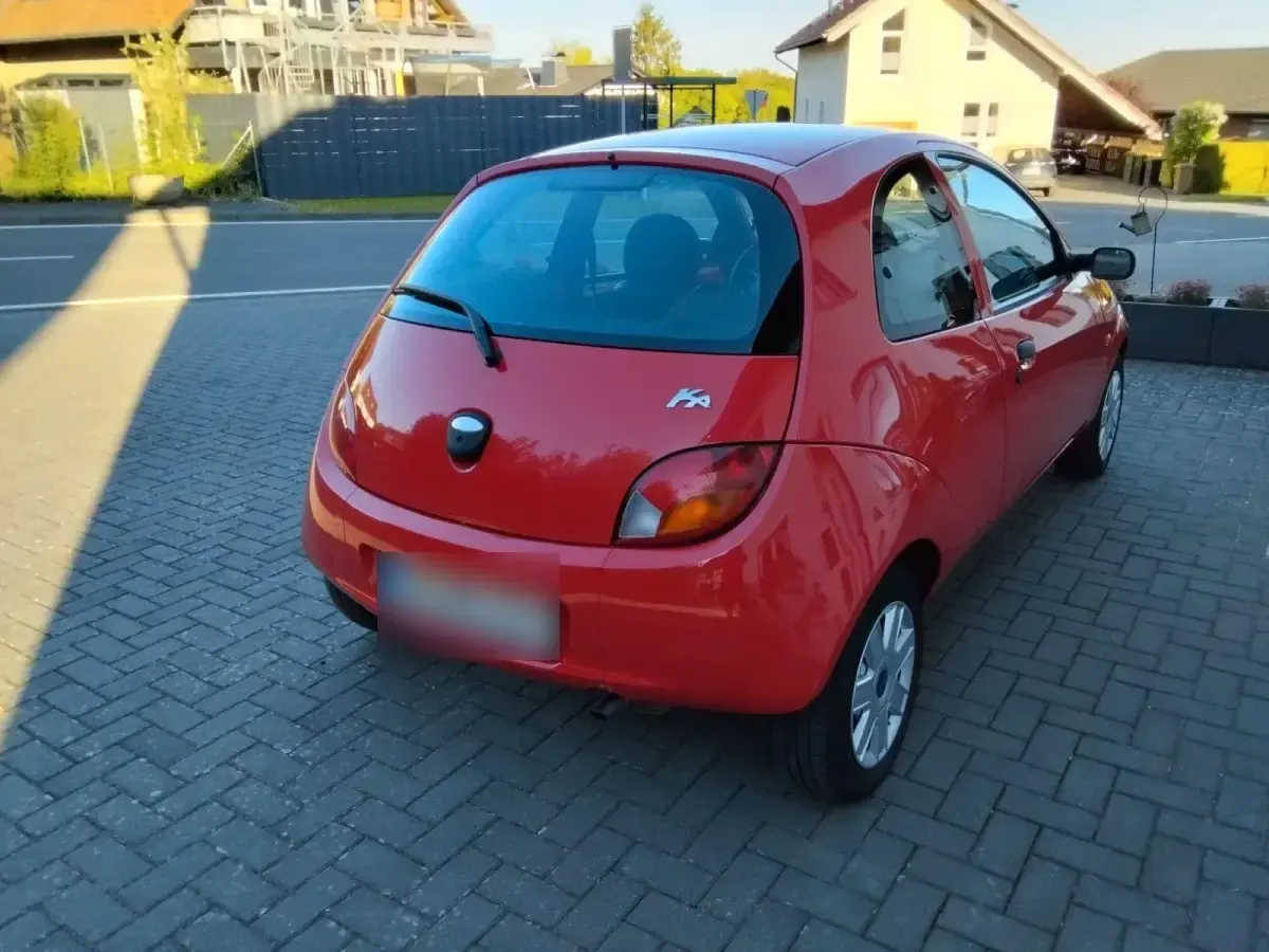 Używany Ford Ka Style 60 KM (44 kW) 2007 Czerwony Hatchback