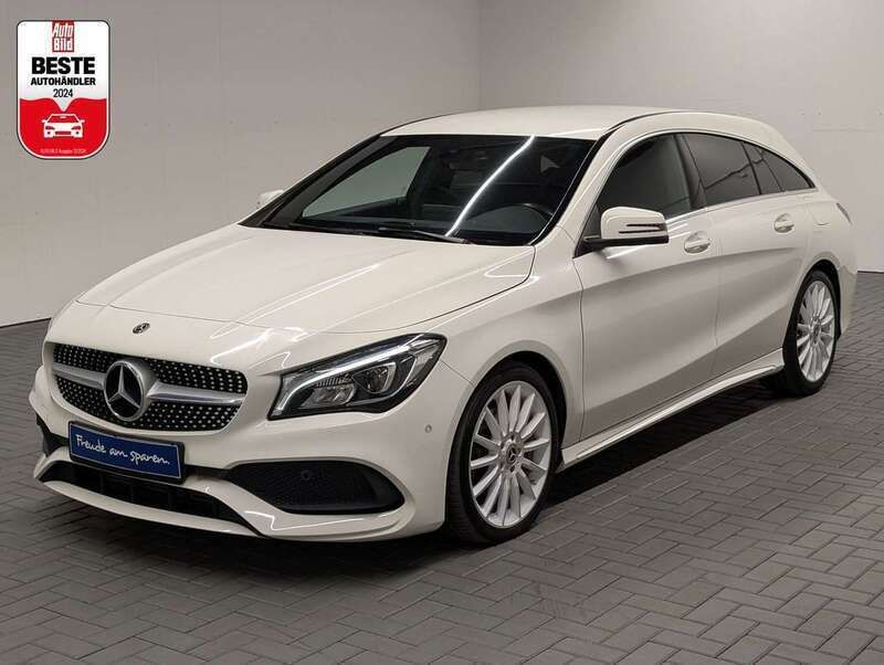 Calcitweiss Gebraucht 2017 Mercedes CLA200 AMG line Kombi | 19.480 € (Fairer Preis) - Bild 1/4