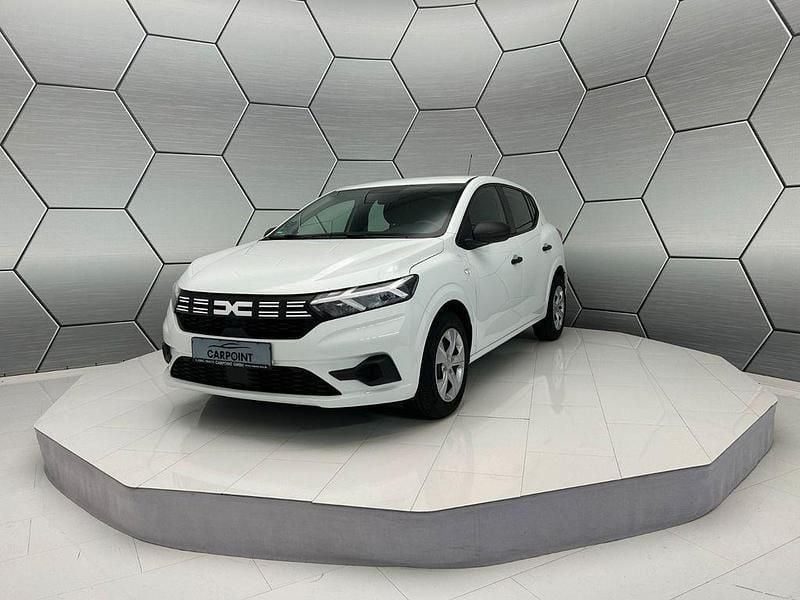 Weiß Gebraucht 2023 Dacia Sandero Essentiel Kleinwagen | 11.990 € (Superpreis) - Bild 1/4