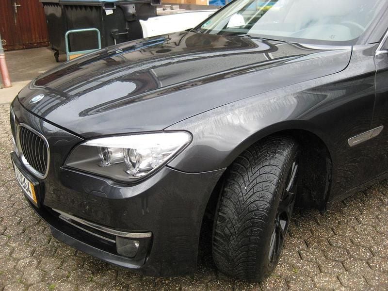 Gebraucht BMW 730 Performance 258 PS (189 kW) 2012 Schwarz Limousine