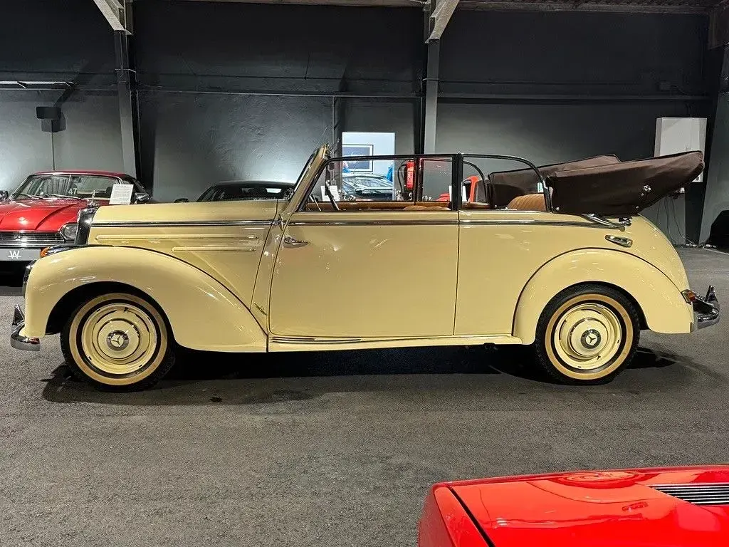 Gebraucht Mercedes 220 80 PS (58 kW) 1952 Weiß Cabrio
