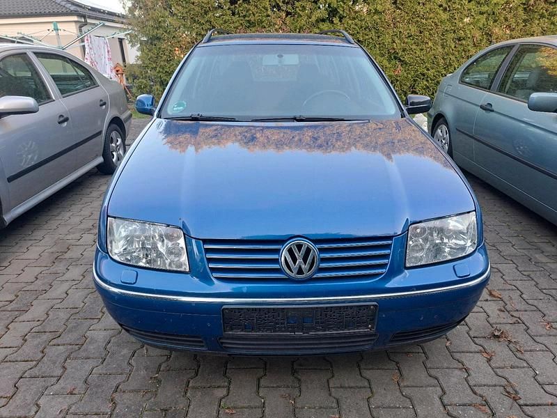 Gebraucht VW Bora 110 PS (80 kW) 2003 Blau Kombi