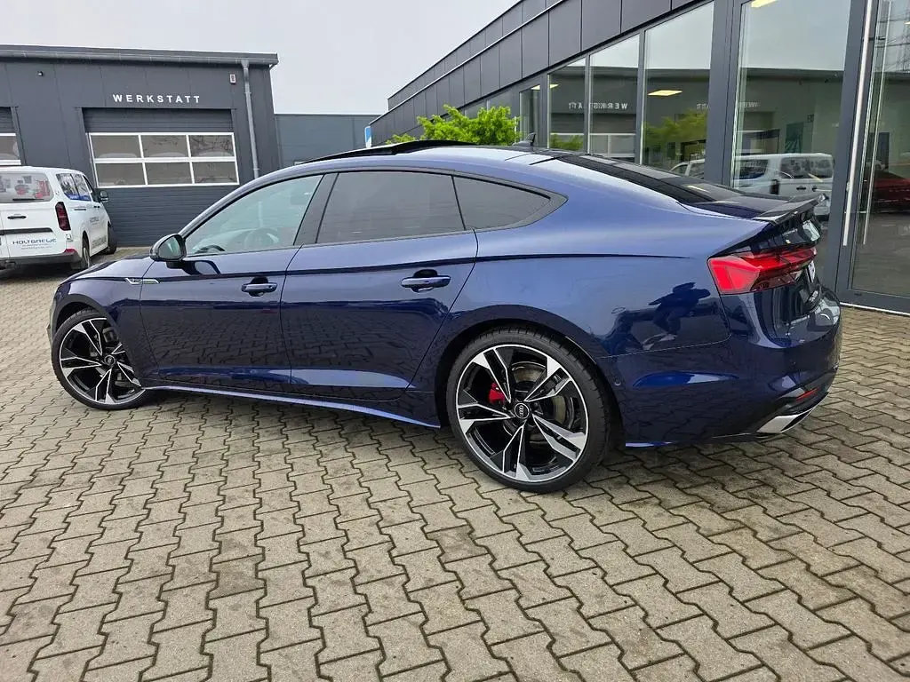 Gebraucht Audi A5 S-Line 204 PS (150 kW) 2024 Blau Limousine