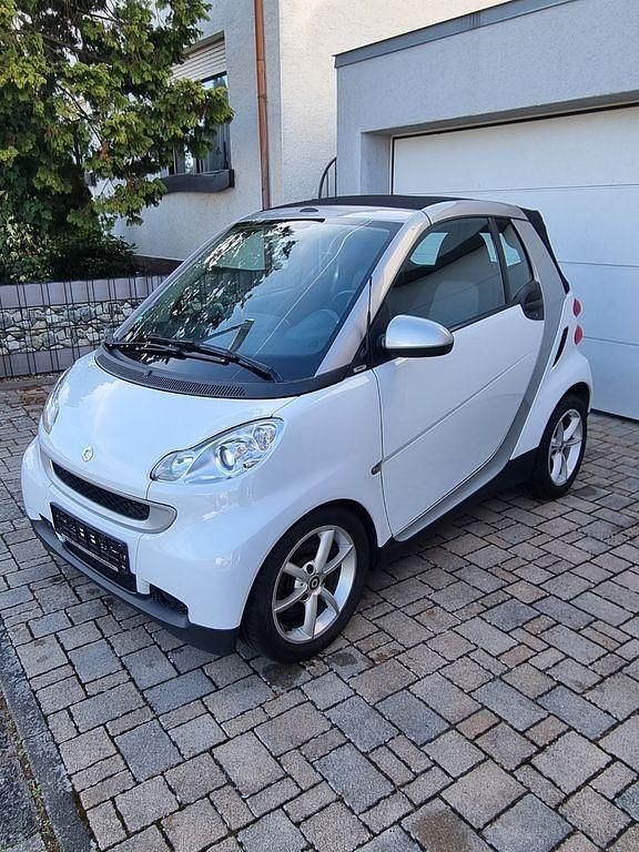 Gebraucht Smart ForTwo Cabrio Pulse 71 PS (52 kW) 2010 Weiß Cabrio