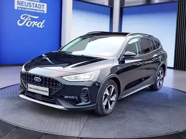 Second-hand Ford Focus Active 116 CP (85 kW) 2025 Negru Break