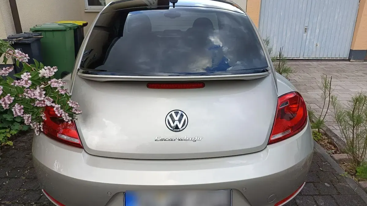 Używany VW Beetle Cup 105 KM (77 kW) 2014 Hatchback