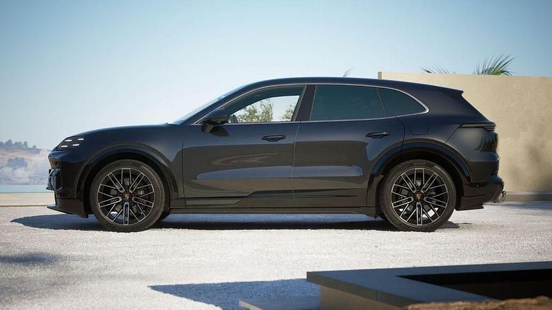 Neu Porsche Cayenne Electric 325 kW (442 PS) 2025 Chromitschwarzmetallic SUV