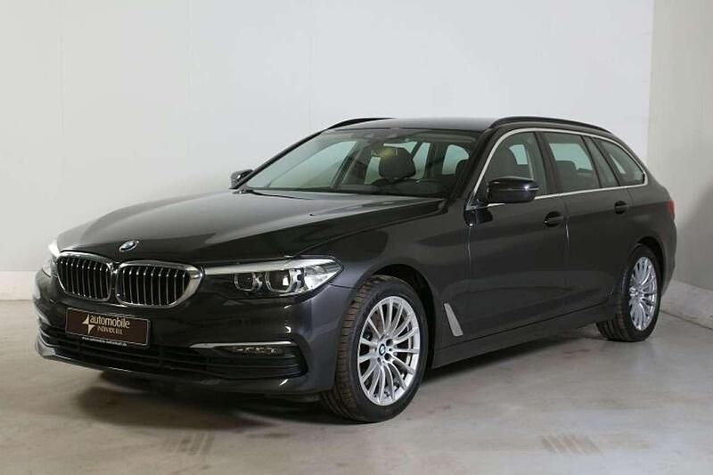 Gebraucht BMW 520 190 PS (139 kW) 2020 Grau Kombi