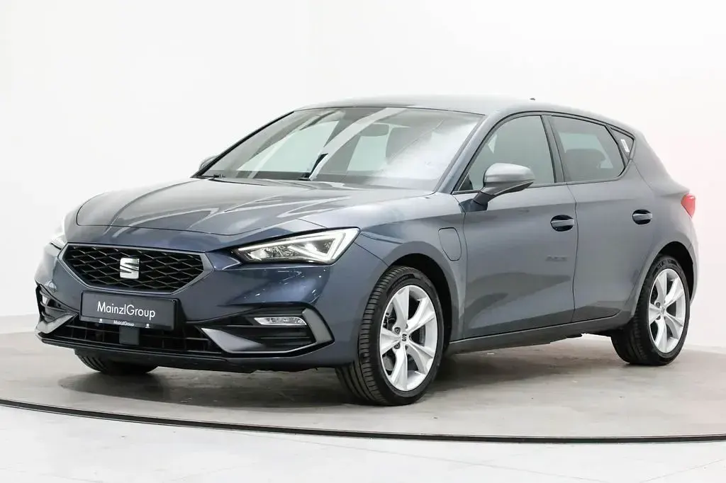 Gebraucht Seat Leon FR 204 PS (150 kW) 2022 Magnetic grau metallic (metallic) Limousine