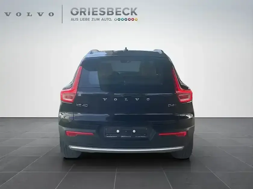Gebraucht Volvo C40 190 PS (139 kW) 2020 Onyx black / metallic SUV